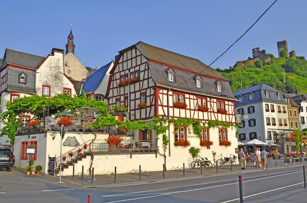 Hotel Lipmann "Am Klosterberg" Beilstein  Exterior foto